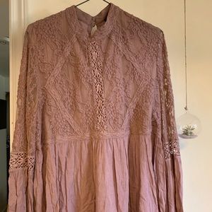 American Eagle Peasant Top